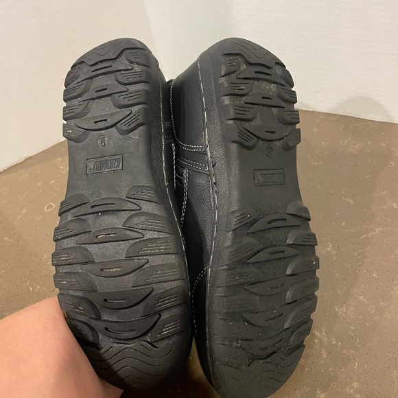 Black Faux Fur Lined Boots by Khombu - Picture 5 of 8